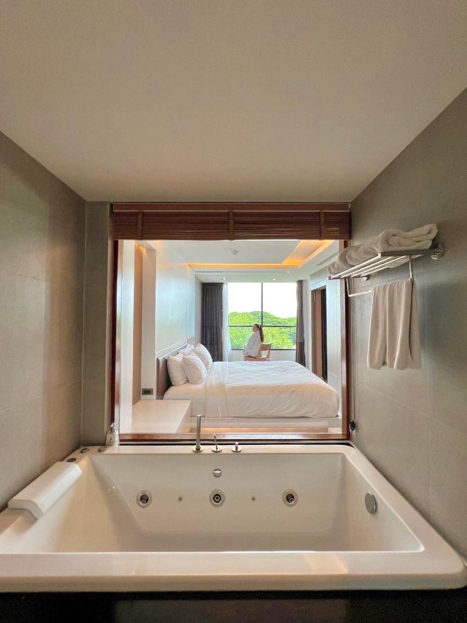 The Zense Boutique Hotel Phitsanulok Exterior foto