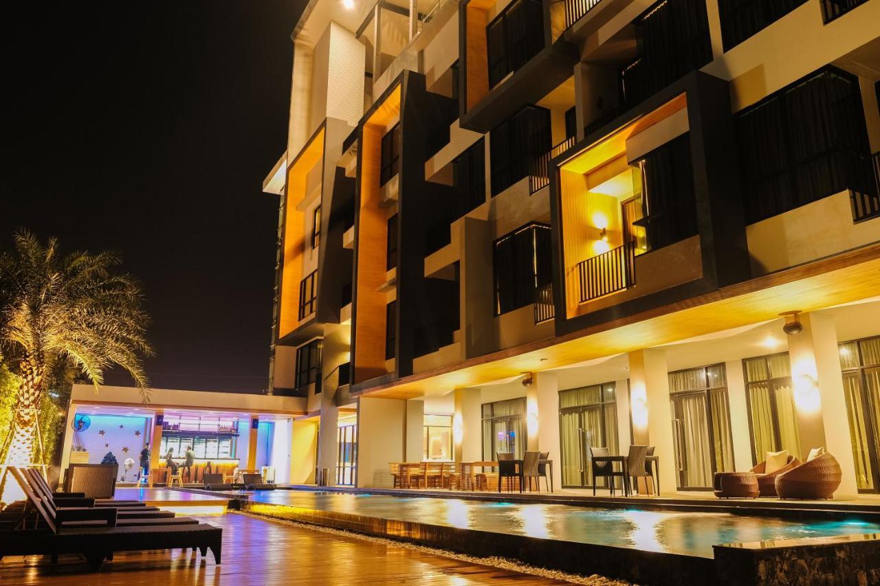 The Zense Boutique Hotel Phitsanulok Exterior foto